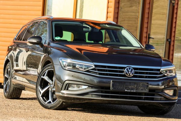 - Pārdots VW Passat Highline 2.0Tdi -150zs Automāts