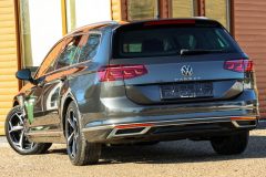 - Pārdots VW Passat Highline 2.0Tdi -150zs Automāts — papildu attēls