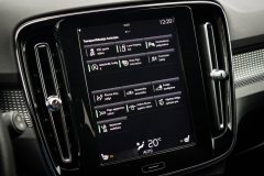 Volvo XC40 T5-250zs AWD — papildu attēls