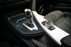 BMW 320i Gran Turismo M-Sportspaket - 184 Zs. — papildu attēls