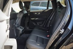 Volvo V60 Momentum Advantage 2.0B3- 163zs    Benzīns — papildu attēls