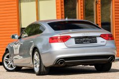 Audi A5 Quattro S-line Sportpaket  Plus 2.0Tfsi - 225zs    Benzīns — papildu attēls