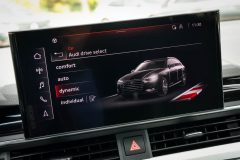 Audi A4 S-line Black Edition  2.0Tfsi    Benzīns — papildu attēls