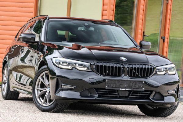 - Pārdots BMW G21 Sport Line 2.0i