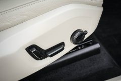 - Pārdots Volvo XC60 Business Pro 2.0 B4 -197zs  Automāts   — papildu attēls