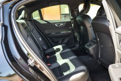 Volvo S60 R-Design   2.0T4 - 190zs      — papildu attēls