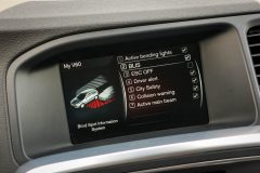 - Pārdots Volvo V60 Cross Country  2.0D3 - 150zs      — papildu attēls