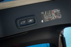 Volvo XC - 40 Inscription 2.0T4 -190zs Benzīns — papildu attēls