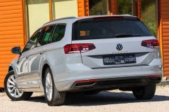 - Pārdots VW Passat Highline 2.0Tdi - 150zs      Automāts — papildu attēls