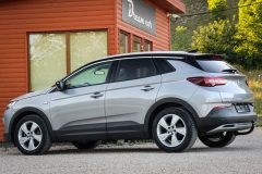 - Pārdots Opel Grandland X Innovation 1.2 Turbo - 131zs — papildu attēls