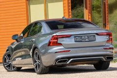 - Pārdots Volvo S60 R-Design   2.0T5 - 250zs      — papildu attēls