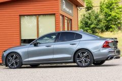 - Pārdots Volvo S60 R-Design   2.0T5 - 250zs      — papildu attēls