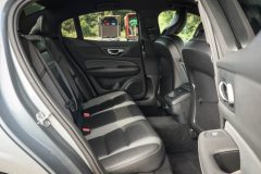 - Pārdots Volvo S60 R-Design   2.0T5 - 250zs      — papildu attēls