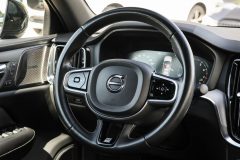 - Pārdots Volvo S60 R-Design   2.0T5 - 250zs      — papildu attēls