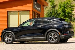 Ford Mustang Mach-E, 269zs, 75kWh baterija, 94%SOH — papildu attēls