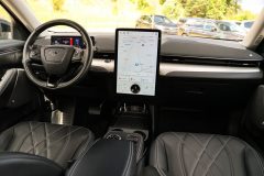 Ford Mustang Mach-E, 269zs, 75kWh baterija, 94%SOH — papildu attēls