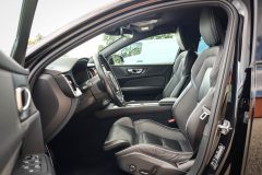 Volvo V60 R-Design   2.0D3 - 150zs      — papildu attēls