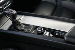 Volvo V60 R-Design   2.0D3 - 150zs      — papildu attēls