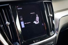 Volvo V60 R-Design   2.0D3 - 150zs      — papildu attēls
