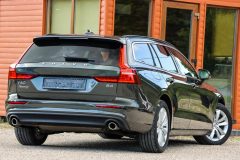 Volvo V60 Momentum Pro 2.0B4 D - 197zs — papildu attēls