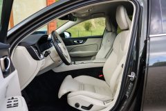 Volvo V60 Momentum Pro 2.0B4 D - 197zs — papildu attēls