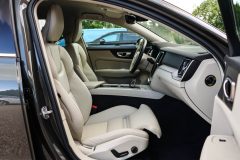 Volvo V60 Momentum Pro 2.0B4 D - 197zs — papildu attēls