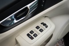 Volvo V60 Momentum Pro 2.0B4 D - 197zs — papildu attēls
