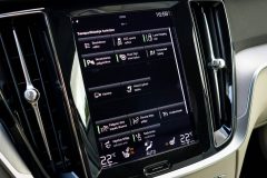 Volvo V60 Momentum Pro 2.0B4 D - 197zs — papildu attēls
