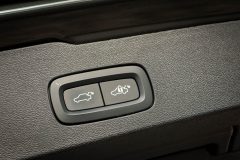 Volvo V60 Momentum Pro 2.0B4 D - 197zs — papildu attēls