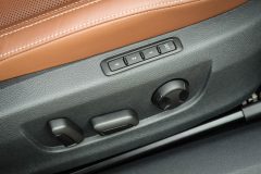 Skoda Superb Laurin & Klement 2.0Tdi - 150zs — papildu attēls