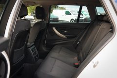 BMW 320 Facelift 2.0d - 163zs — papildu attēls