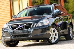 Volvo XC60 Summum Awd 2.4D5 - 215zs      4X4 pilnpiedziņa — papildu attēls