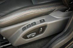 Volvo XC60 Summum Awd 2.4D5 - 215zs      4X4 pilnpiedziņa — papildu attēls