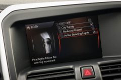 Volvo XC60 Summum  2.0D3 - 163zs   (Volvo piecu cilindru dzinējs) — papildu attēls