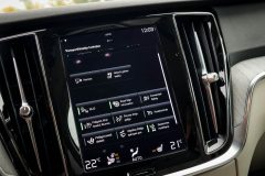 Volvo S60 Inscription 2.0B3- 163zs   Benzīns — papildu attēls