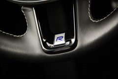- Pārdots Volvo S60 R-Design   2.0T5 - 250zs      — papildu attēls